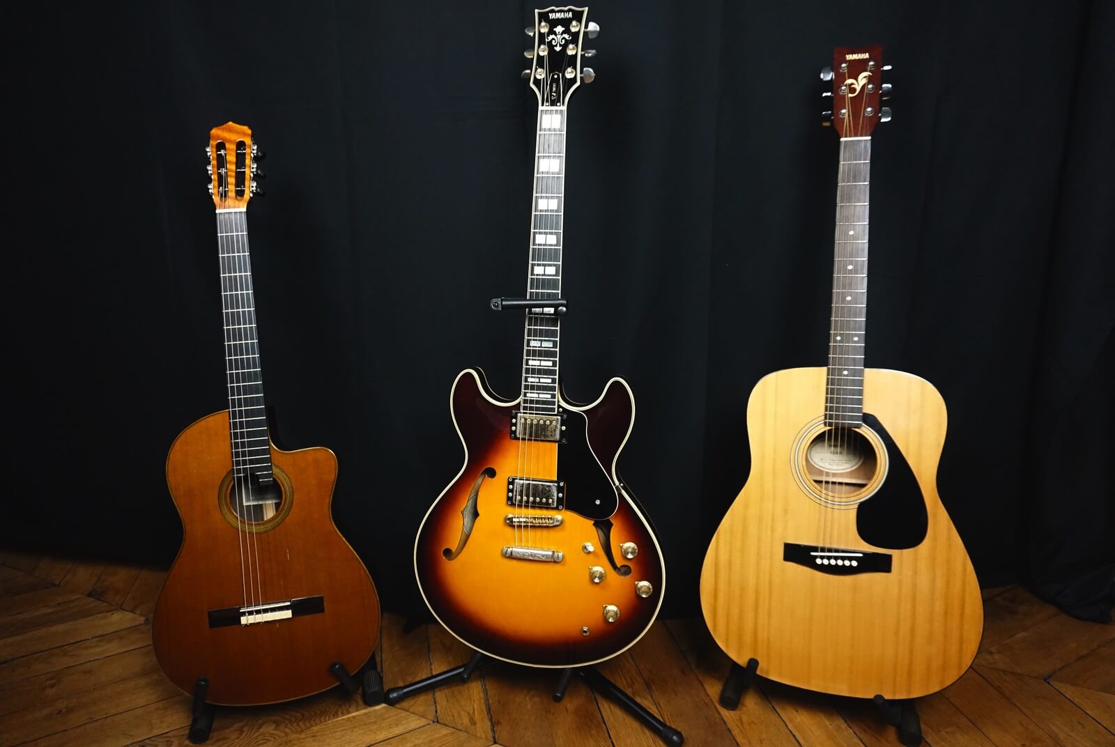 3 guitares